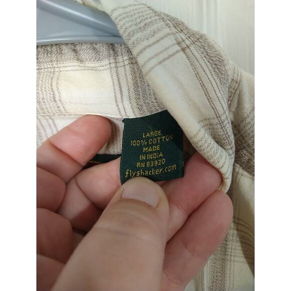 Flyshacker Clothing Men's L Shirt Plaid Collared Button Short Sleeve Pocket - Picture 4 of 9